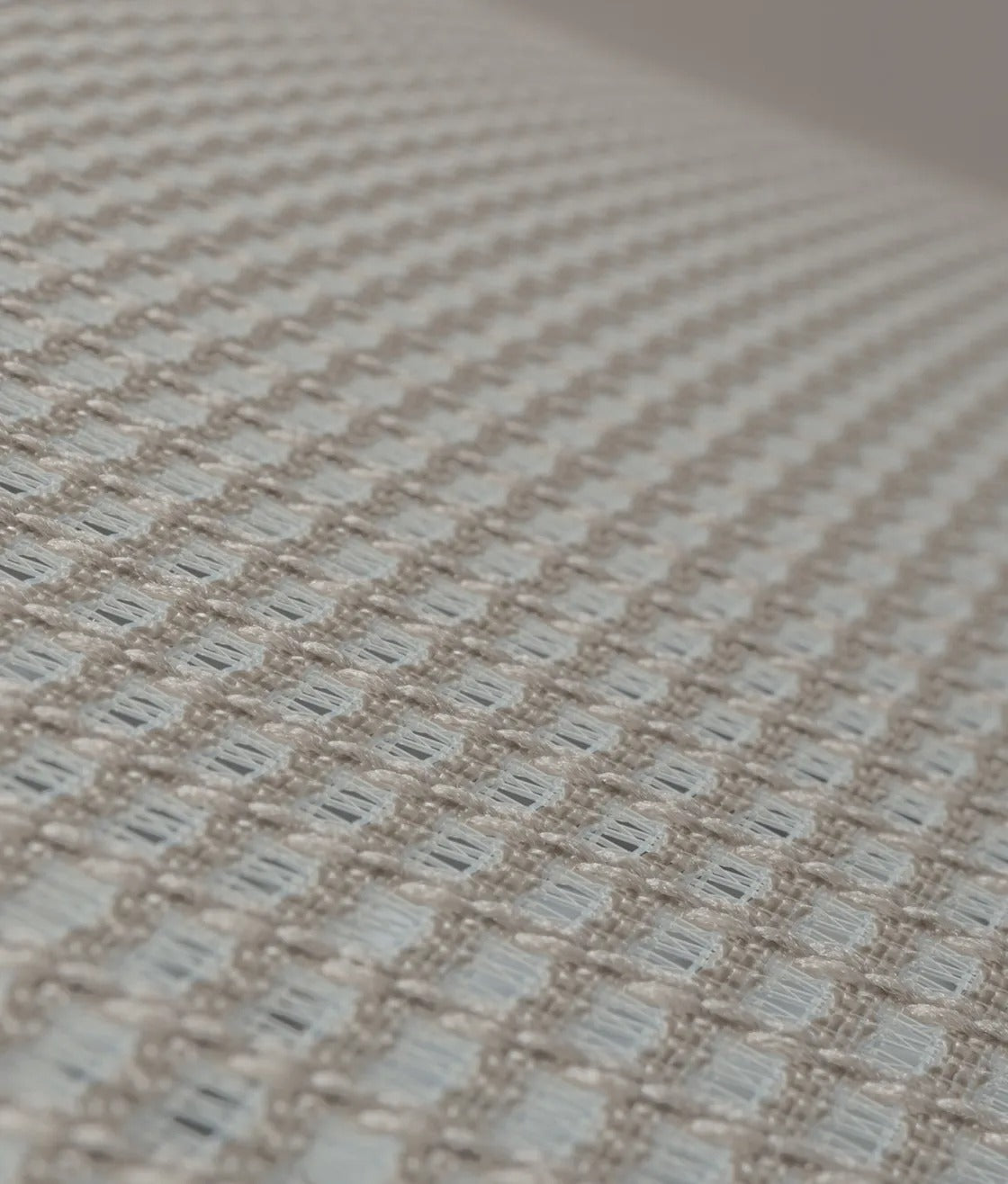 Aria When Italian design meets cutting-edge technology, an art form for a chair is born.