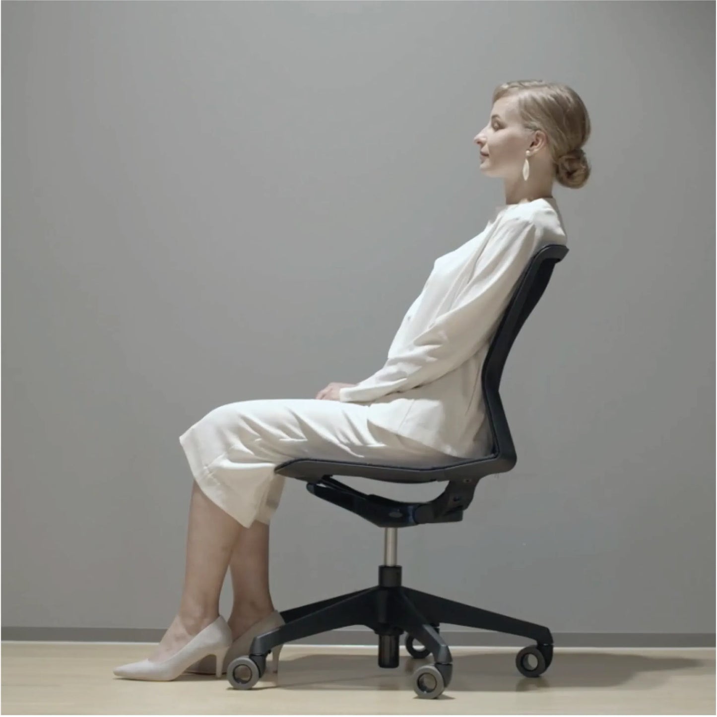 Spiraglio    respira liberamente mentre è seduto.