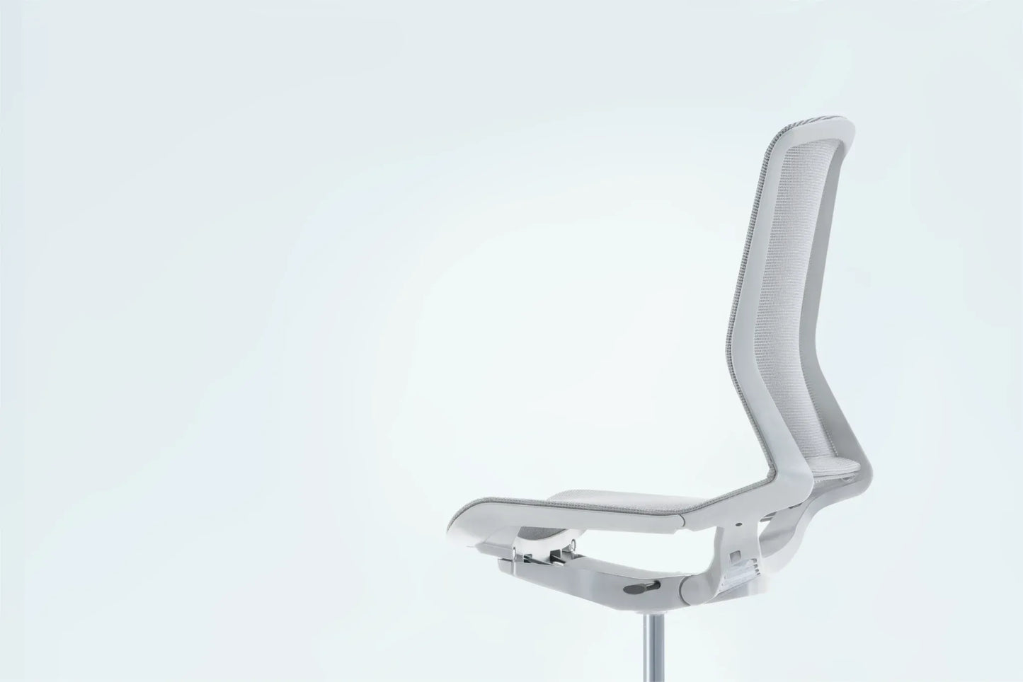 Spiraglio    respira liberamente mentre è seduto.