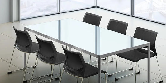 Ramo   Porta leggerezza e bellezza in ogni sala riunioni.